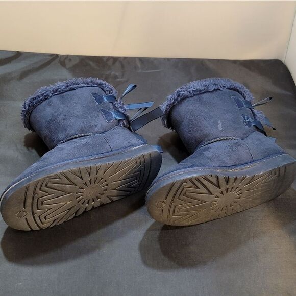 UGG MINI BAILEY BOW RETRO SPOTS OCEAN BOOTS - WOMEN'S S2 - Picture 7 of 13